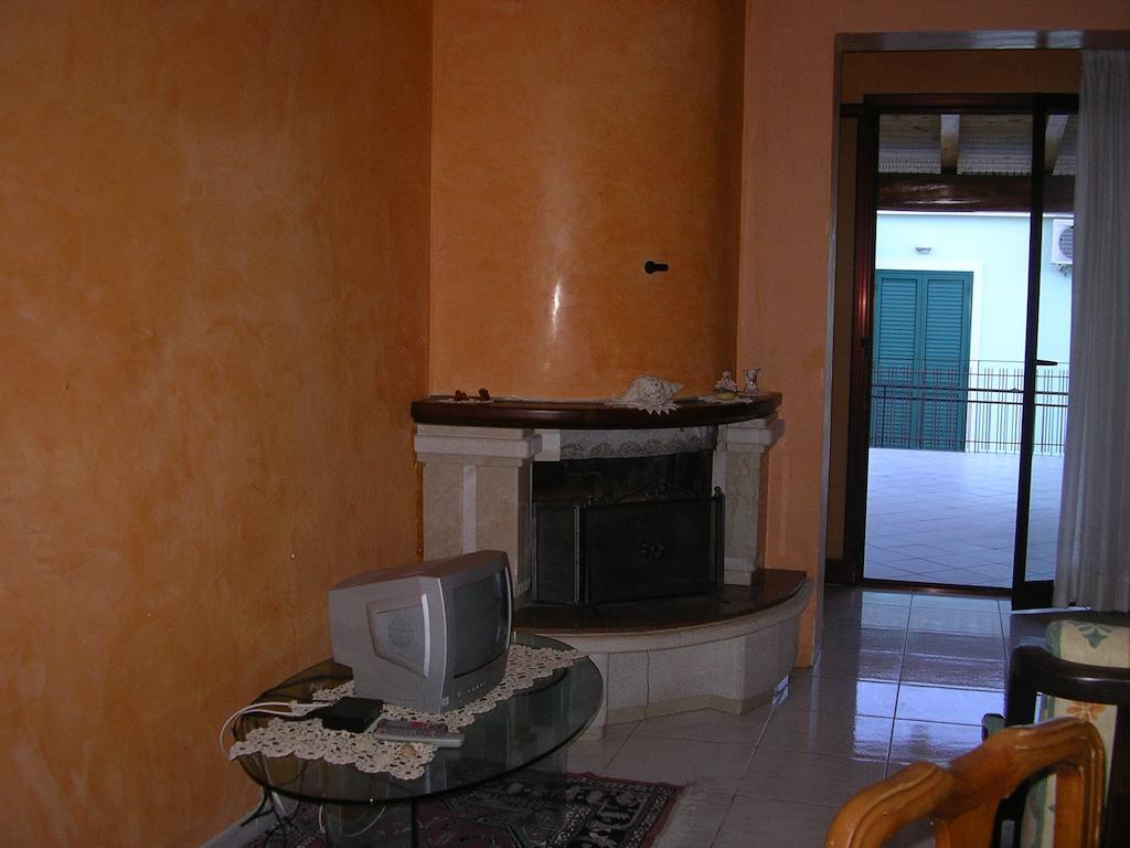 Terrazza Sul Mare Apartment จอโยซามาเรอา ภายนอก รูปภาพ